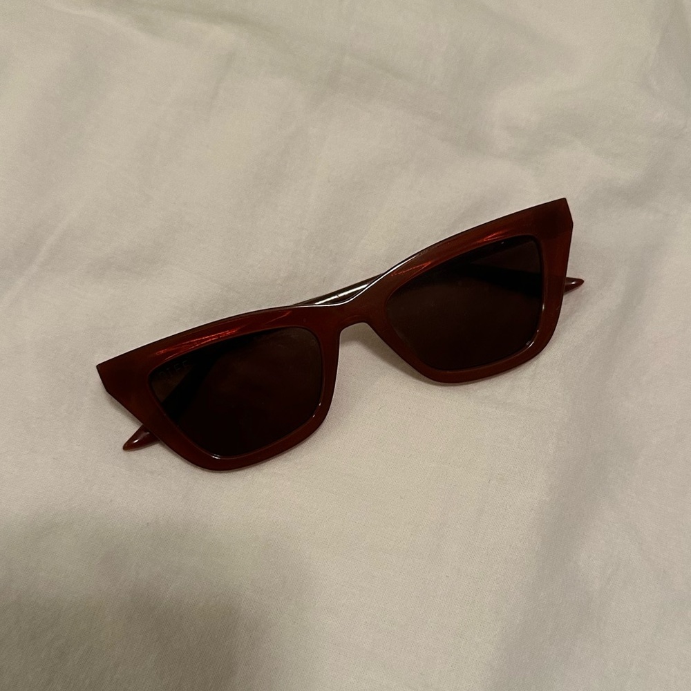 Diff Sunglasses - image 1